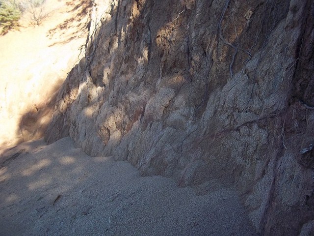  إِجْذي (أمازيغية ) وهو الرمل