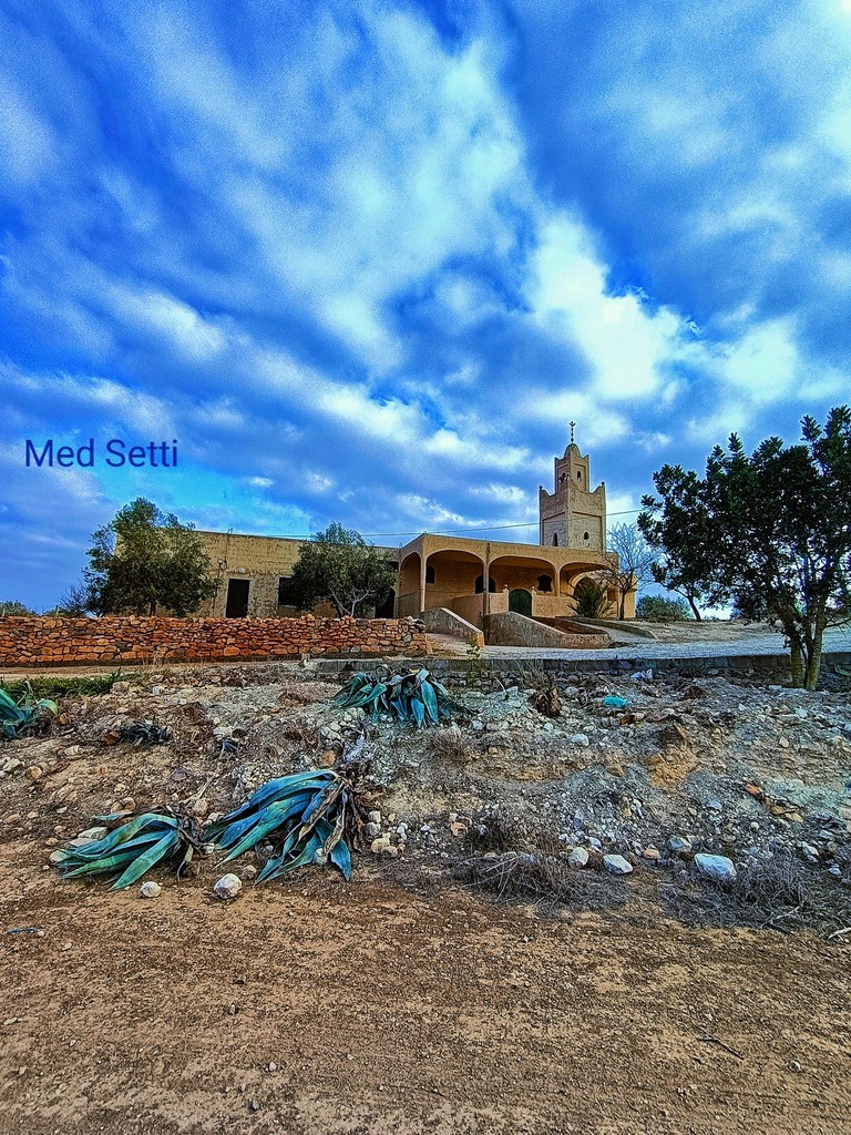     مسجد إقدارن 