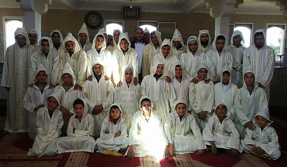     طلبة المدرسة القرآنية    